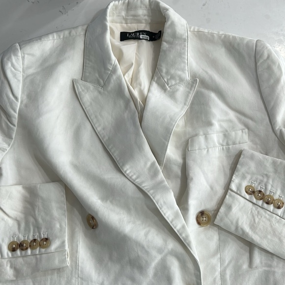 Lauren by Ralph Lauren Double-Breasted Linen-Blend Twill Blazer, RTR - Picture 9 of 14